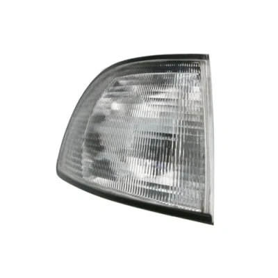 Immagine di TYC 18 3565001 Frecce bianco anteriore Dx senza portalampada V system AUDI: A4 B5 Sedan, Avant