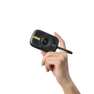 Immagine di VRURC Power bank 10000mAh con cavo integrato, piccolo mini powerbank a ricarica rapida da 20 W, batteria USB C Elementi essenziali viaggio per la maggior parte dei dispositivi smart Nero