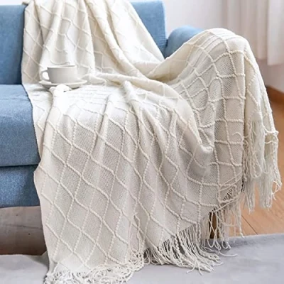 Immagine di LumiSyne Coperta a Maglia Sfrangiata Tinta Unita Plaid Calda Coperte In Copriletto Da Tiro Adatto Per Letto o Divano 130x170cm