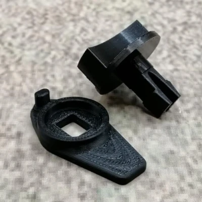 Immagine di ULEIVA Set di chiavistello girevole nero compatibile con Audi Triangolo avvertimento A4 B6 B7 &amp; A6 C5 4B manopola ricambio (nero)