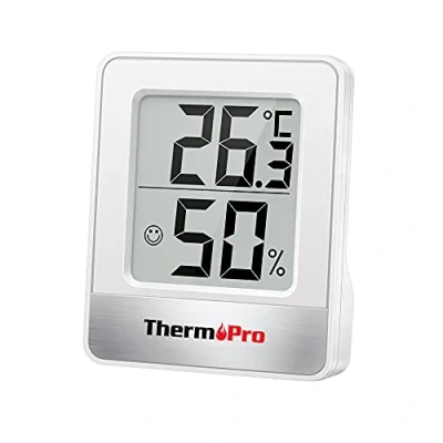 Immagine di ThermoPro TP49 Piccolo igrometro Digitale per Interni, termometro d&#039;atmosfera, Monitor di Temperatura e umidometro Il Benessere in Ufficio casa