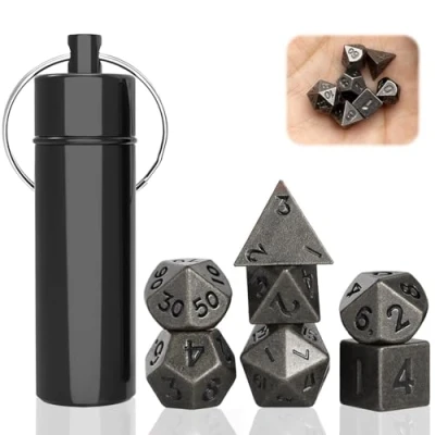 Immagine di Uirheurd 7 Pezzi Dadi D&amp;D Set, Mini Set Metallo DND, Poliedrici con Custodia per Portachiavi, da Gioco Dungeons and Dragons RPG MTG DND Giochi Tavolo Regali
