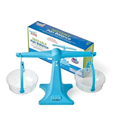 Immagine di Learning Resources Bilancia a due piatti impilabili trasparenti per liquidi e solidi, bambini facile da montare, Base contenitore salvaspazio, la classe