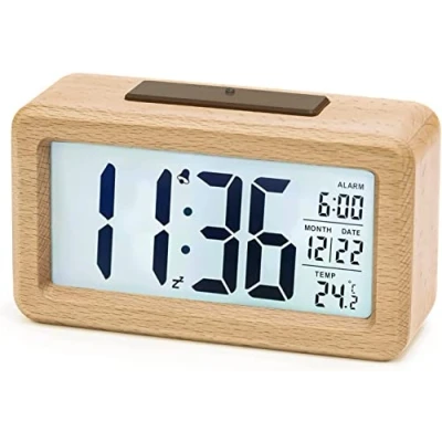 Immagine di aboveClock Sveglia Digitale in Legno, LCD Orologio Senza Ticchettio con Display Data, Temperatura, Funzione Snooze, Alimentato a Batteria【3 Batterie AAA Necessarie】