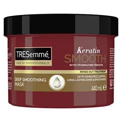 Immagine di TRESemme Keratin Smooth Deep Smoothing Mask trattamento per capelli con cheratina idrolizzata morbidi, lucidi e senza crespo, 440 ml