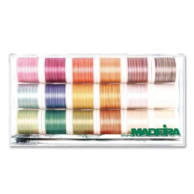 Immagine di Madeira Filo 100% cotone cucito a mano e macchina, per ricamo, quilting viscosa 18 x 200 m, Multicolor