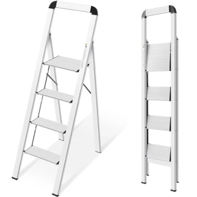 Immagine di KINGRACK Scaletta 4 Gradini Pieghevole in Alluminio Leggera con Corrimano, Blocco di Sicurezza, Pedali Antiscivolo, Scala per Cucina Garage Casa, Salvaspazio Robusta e Portatile Massima 150kg, Argento