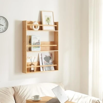 Immagine di [en.casa] Scaffale da Parete Mobile a Muro con 3 Piani e Barra Anticaduta Portaoggetti Pensile Espositore Verticale Portaspezie 80 x 60 12 cm Bambù Naturale