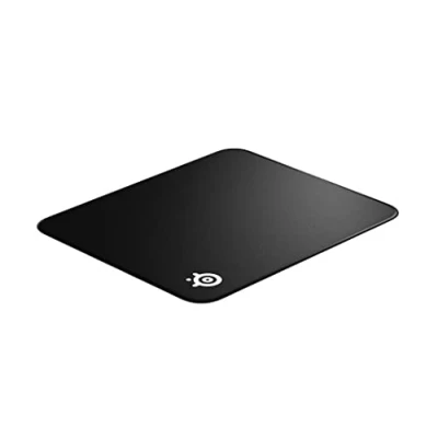Immagine di SteelSeries QcK Edge L Mouse pad da gioco in tessuto, Bordi con impunturatura antisfilacciamento, Ottimizzato per sensori di gioco, Dimensioni (450mm x 400mm 2mm)