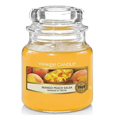 Immagine di Yankee Candle Candela profumata in giara piccola Salsa di mango alla pesca Durata Fino a 30 Ore