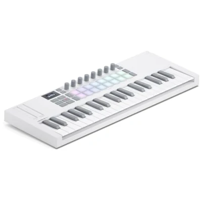 Immagine di Novation Launchkey Mini 37 [MK4] — Controller MIDI USB portatile a tastiera da tasti mini, con integrazione per DAW. Modalità Accordo e Scala, drum pad, arpeggiatore. Software creativi inclusi