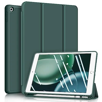 Immagine di FINTIE Custodia per iPad 10.2 Pollici 9a / 8a 7a Generazione (2021 2020 2019) con Built in Pencil Holder Sottile Leggero Cover Posteriore Morbido TPU Auto Sveglia/Sonno, Midnght Verde