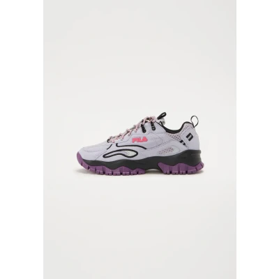 Immagine di Fila Ray Tracer Tr2 Wmn, Scarpe da Ginnastica Donna, Viola, 37 EU