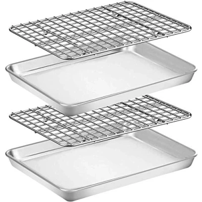 Immagine di Umiten Set di 2 fogli + ripiani, in acciaio inox con griglia raffreddamento, teglia a scacchi griglia, forno sicuro da forno, non tossico, resistente, facile pulire (23 x 18 2,5 cm)