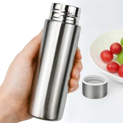 Immagine di HWSWSH Borraccia Termica Piccola, Mini Thermos in Acciaio Inox, Bottiglia Sigillata da Viaggio, Tazza Caffè Portatile, Bottiglie d&#039;Acqua Calda, Bibite Ghiacciata Argento