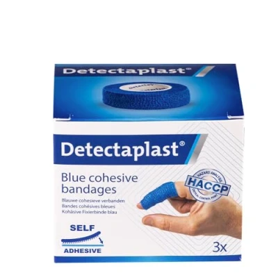 Immagine di Cerotto smart impermeabile Detectaplast, compressa autoadesiva per ferite e distorsioni, in rocchetto sterile manipolare alimenti, 2,5 cm x 4,5 m, 3 pezzi