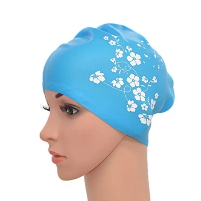 Immagine di Medifier Cappello elastico da donna, in silicone, per piscina e piscina, capelli lunghi, con stampa Sakura (azzurro cielo)