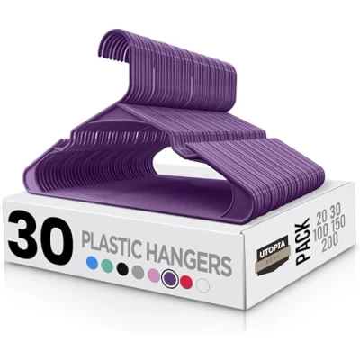 Immagine di Utopia Home (30 pezzi) grucce robuste in plastica (42 cm) Durevole, sottile e feltro di alta qualità per l&#039; armadio Ideato t shirt, abiti, camicette, pantaloni, giacca (Viola)