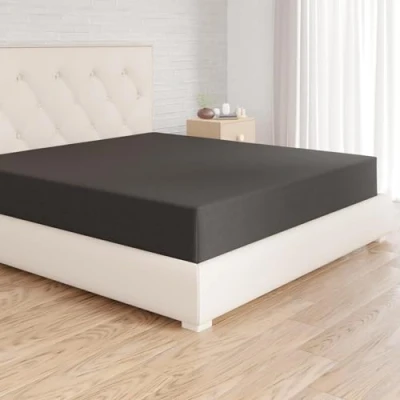 Immagine di Amazon Basics Lenzuolo con angoli in microfibra, 200 x 30 cm, Nero