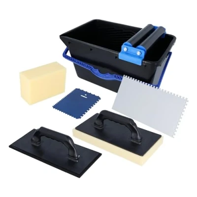 Immagine di HELPMATE Set di lavaggio per piastrelle, 7 pezzi, 18 litri, secchio in plastica, con doppio rullo, lavavetri, lavapavimenti spatola lisciante, spugna Made Germany