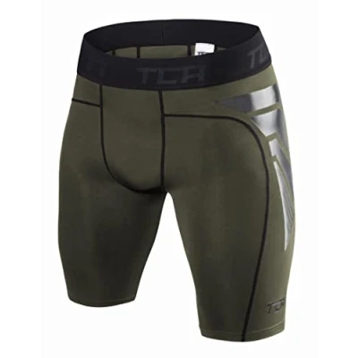 Immagine di TCA Shorts Carbonforce Termici a Compressione per Ragazzo Verde Scuro, M Ragazzi (8 10 Anni)