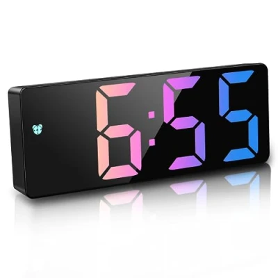 Immagine di JQGO Sveglia Digitale da Comodino, Comodino Snooze con Visualizzazione, Ampio Display LED Digitale/Data/della/Temperatura, USB e Alimentato a Batteria, Colorato2