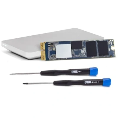 Immagine di OWC 1,0 TB Aura PRO X2 Soluzione di aggiornamento SSD Completa con Strumenti e Custodia Envoy per MacBook Air (metà 2013 2017) (Retina, fine metà 2015), (OWCS3DAPT4MB10K)