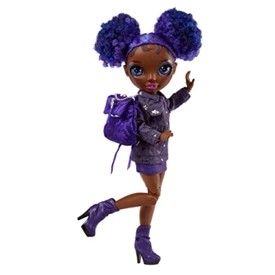 Immagine di Rainbow High Junior KRYSTAL BAILEY Bambola alla moda 23 cm con Vestito e Accessori Include Zaino in Tessuto Funzione di Apertura Chiusura Età: 6+ anni