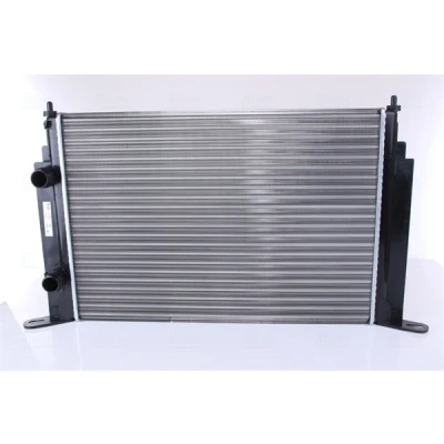 Immagine di NISSENS 61885A Radiatore motore Alluminio 580 399 26 Alette di raffreddamento montate meccanicamente FIAT: Stilo Multi Wagon, Hatchback