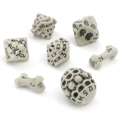Immagine di Set Dadi D&amp;D di 7 Poliedrici Teschio e Ossa per GDR/RPG D20, D12,%D10, D10, D8, D6 &amp; D4. DND Dice Set/Dadi Particolari Warhammer, Pathfinder, Dungeons Dragons Gadget (Bianco)