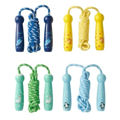 Immagine di THE TWIDDLERS 4 Pezzi Salto della Corda in Cotone Regolabile con Manico Legno Skipping Rope Adulti e Bambini, 260cm