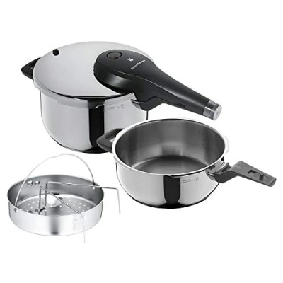 Immagine di WMF Perfect Premium One Pot Set di 3 pentole a Pressione induzione, 4,5 l + l, con Inserti, pentola Grande, in Acciaio Inox Cromargan, 2 Livelli Cottura, manopola