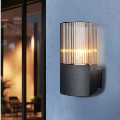 Immagine di Miratic Applique da Parete Esterno Ideale per Facciate Balconi Giardini IP54 Lampada a E27 Lampadina non Inclusa Muro Colore Grigio (con sensore di movimento)