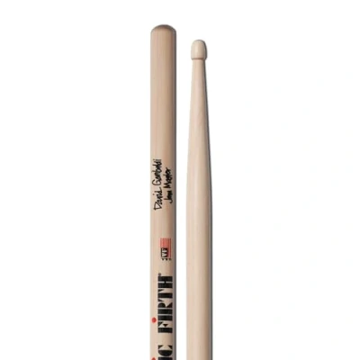 Immagine di Vic Firth Bacchette per Batteria Serie Signature David Garibaldi &#039;Jam Master&#039; Punta di legno Bianche