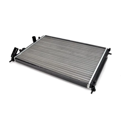Immagine di THERMOTEC D7R035TT Radiatore motore 585 377 23 Trasmissione automatica, Cambio manuale Alette di raffreddamento montate meccanicamente