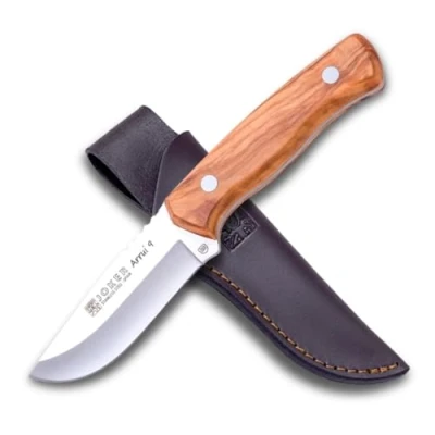 Immagine di joker Coltello Bushcraft Arrui, con Lama 9 cm in Acciaio Inox 420, Custodia Pelle, Peso 145 Grammi, Manico Legno d&#039;ulivo, CO64 per la Pesca, Caccia, l&#039;escursionismo, Il Campeggio