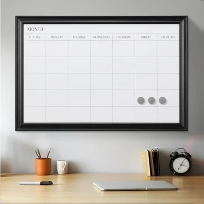 Immagine di Navaris Lavagna Magnetica Memo Board Lavagnetta Bianca 75 x 50 cm con Magneti Pennarello Bacheca Settimanale Scrivibile Whiteboard Week Organizer Cornice Nera MDF