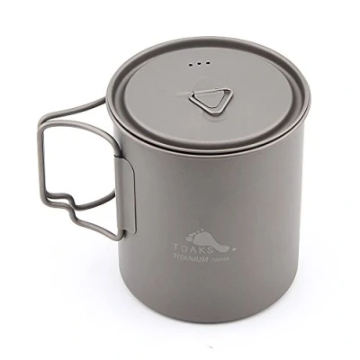 Immagine di TOAKS Tazza portatile in titanio ultraleggero (750ml)