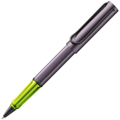 Immagine di Lamy AL star aubergine roller con impugnatura trasparente ed ergonomica e larghezza di tratto M corpo in alluminio leggero ricambio 63 nero incluso