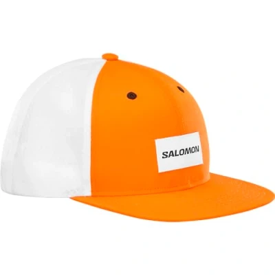 Immagine di Salomon Trucker Cappellino Trail Running Escursionismo MTB Unisex Piatto, Stile audace ma versatile, Contenuto riciclato, Comfort e traspirabilità, Arancione, S/M