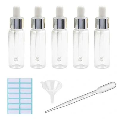 Immagine di 5 flaconi contagocce trasparenti da 20 ml, in plastica, per pipette di olio essenziale, ricaricabili, con pipetta misurata, imbuto ed etichette (bianco + tappo argento)