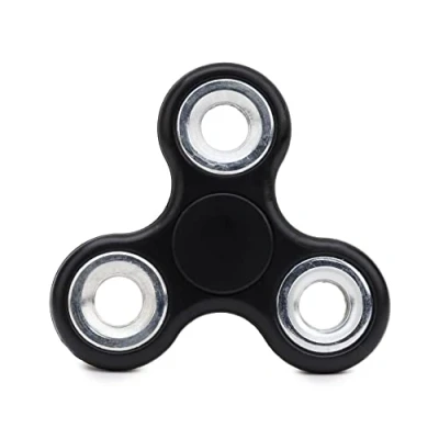 Immagine di Toyland® Fidget Hand Spinner Sollievo da Stress e ansia Colori Assortiti (Anelli Neri Argento)