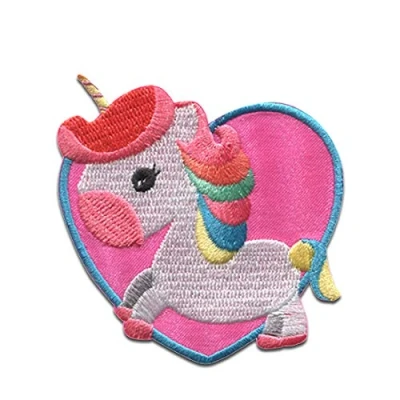 Immagine di Unicorno Toppe Termoadesive Patch Toppa Ricamate (Unicorno cuore rosa)