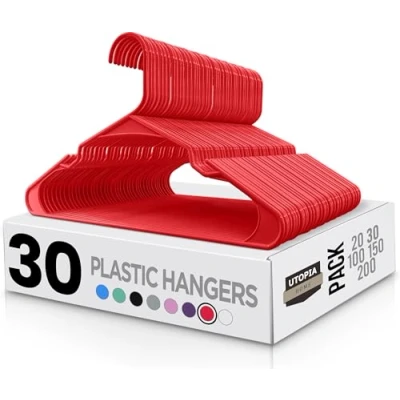 Immagine di Utopia Home 30 confezioni di appendini in plastica salvaspazio, resistenti con scanalature per la spalla, rosso