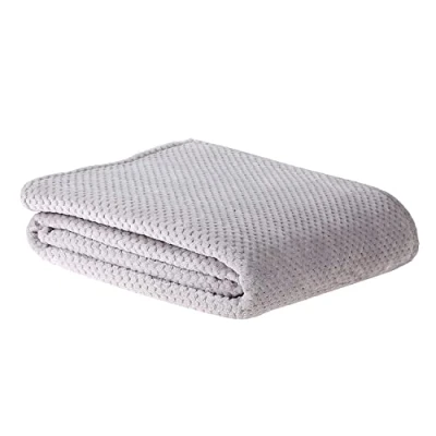 Immagine di Sleepdown 5056242828778 Coperta in pile a nido d&#039;ape, super morbida e calda, 150 x 200 cm, colore: grigio argento
