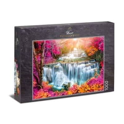 Immagine di Ulmer Puzzleschmiede Puzzle &quot;Cascate&quot; Paesaggio pittoresco con cascata in una foresta colorata