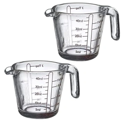 Immagine di Westmark Shorty, 305522E3 Set di 2 mini misuratori, 40 ml, 4 diverse scale, adatti al forno, microonde e congelatore, colore: Trasparente/Nero