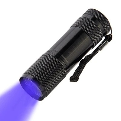 Immagine di POCKETMAN 9 LED Ultra Violet Flashlight/Blacklight, torcia UV LED, 395nm, urina di animali e rivelatore macchia, Trova macchie su abiti, moquette o tappeti