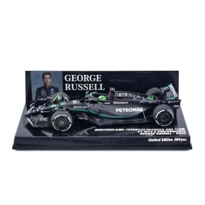 Immagine di Minichamps 417230163 Mercede. A M G W14 George Russell Bahrain GP 2023 scala 1/43 modello da collezione