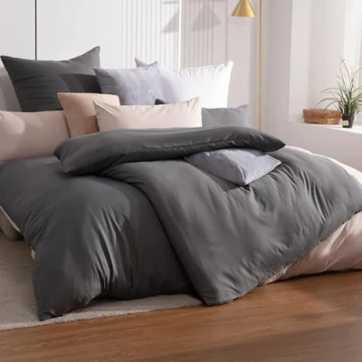 Immagine di Soifox Set di biancheria da letto in microfibra, 135 x 200 cm, 4 pezzi, colore antracite, non necessita stiratura e antipiega, copripiumino 2 + federe 80 con chiusura lampo